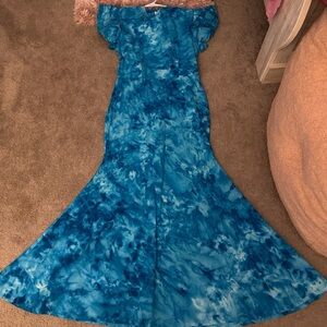 Gildan Ocean Blue Tie-Dye Maxi Dress